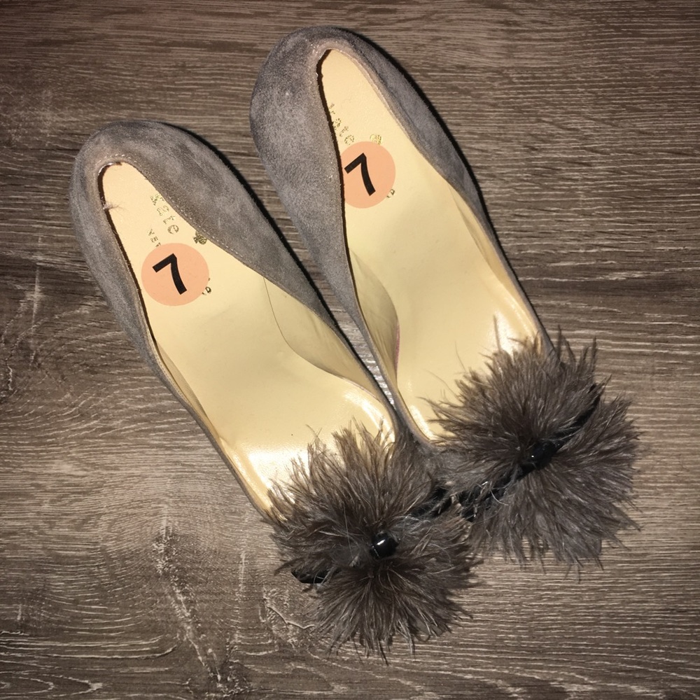 NWOT Kate spade Lenette Gray suede feather pumps